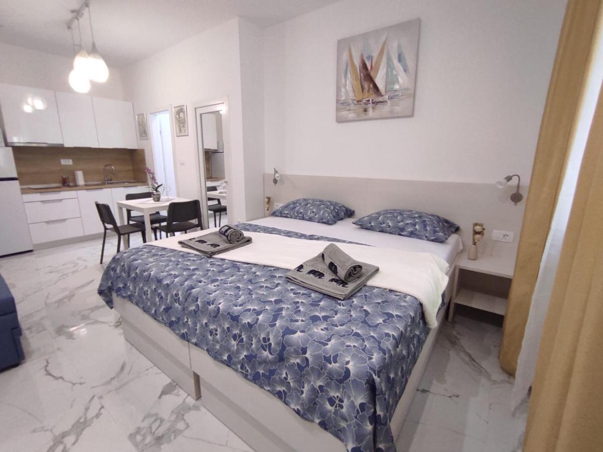 Zoxi Apartmani Split Exterior photo