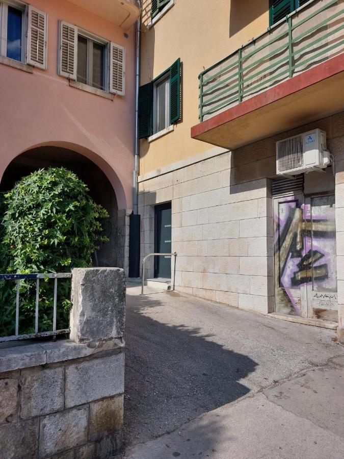 Zoxi Apartmani Split Exterior photo